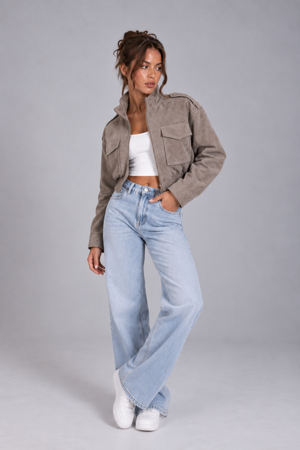 Gekürzte Lederjacke mit Riegeln